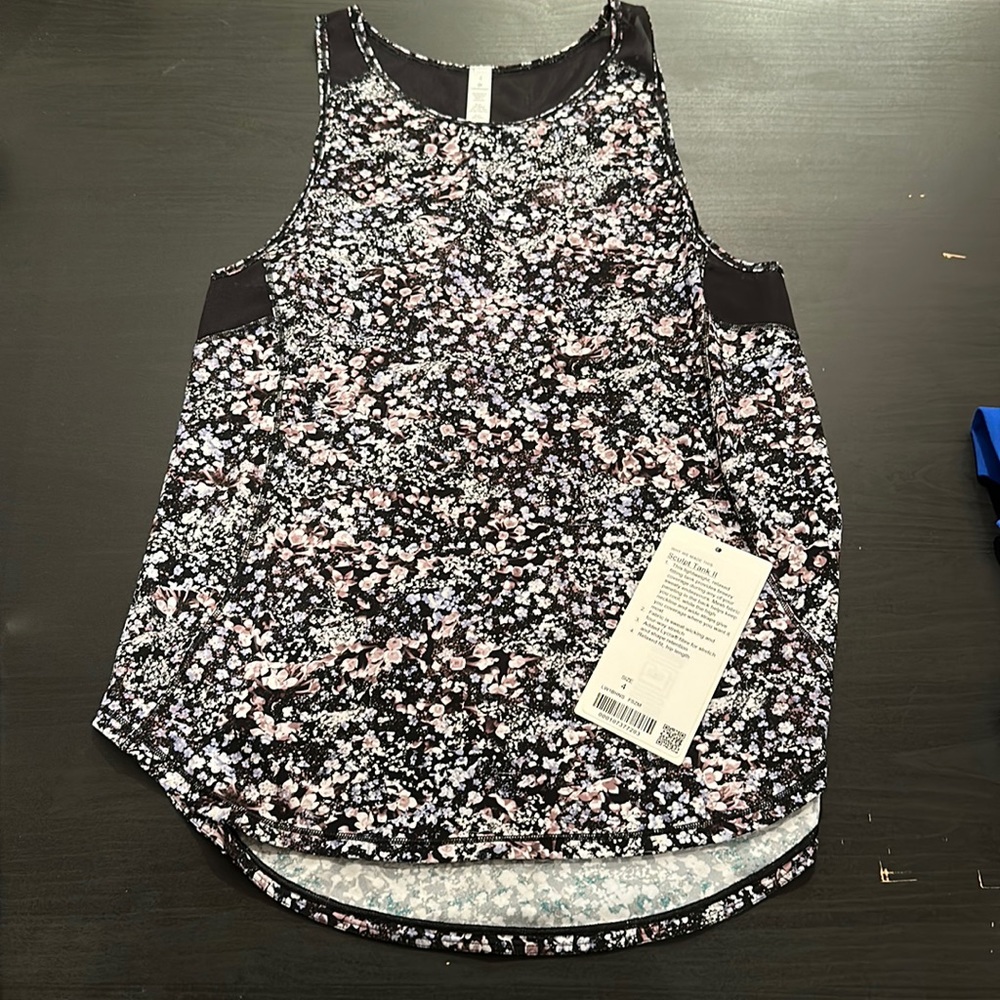 NWT Lululemon Sculpt Tank II - Size 4 - FSZM